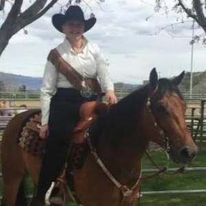 Meet your Posher, Lori